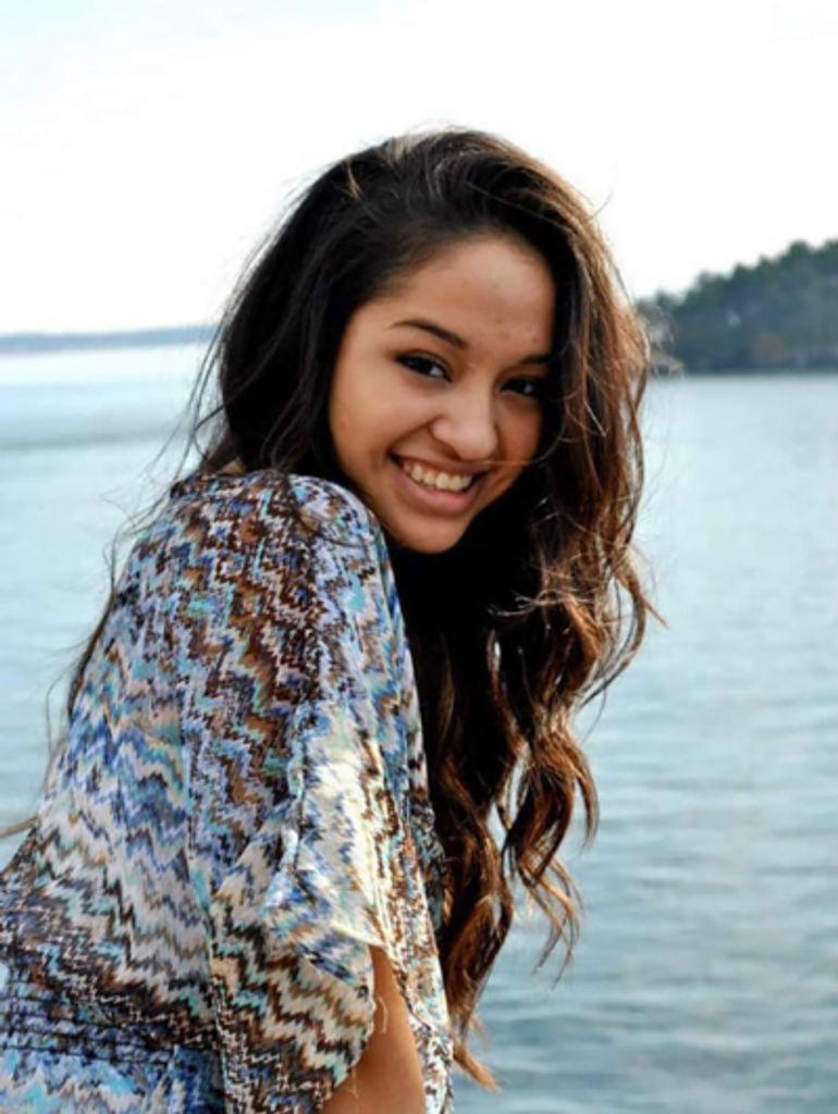 Beatriz Dedios Santana Profile Photo