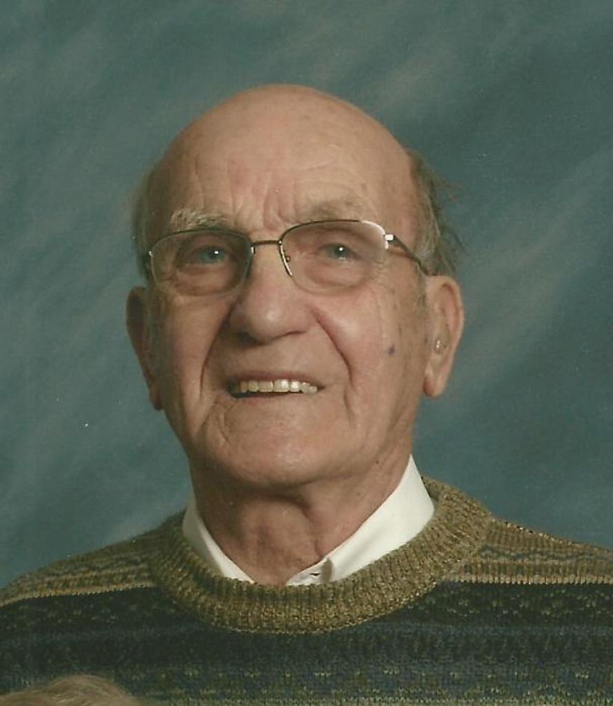 Willard Charlton
