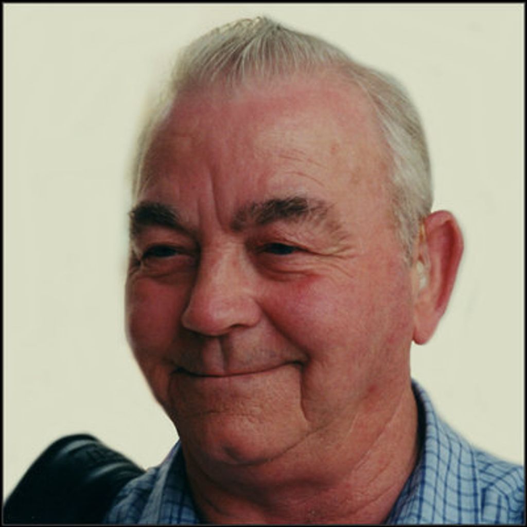 Russell Gordon Profile Photo