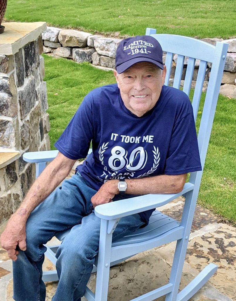 Julian Ronald Bell Profile Photo