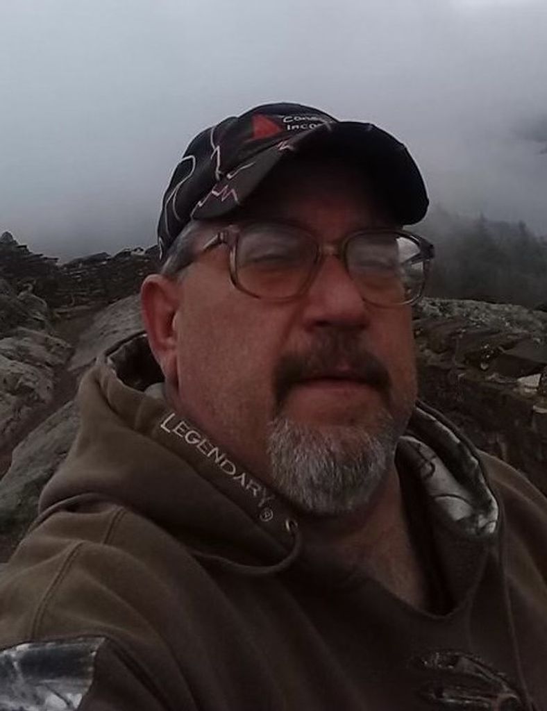 Daniel "Danny" Thomas Behnke