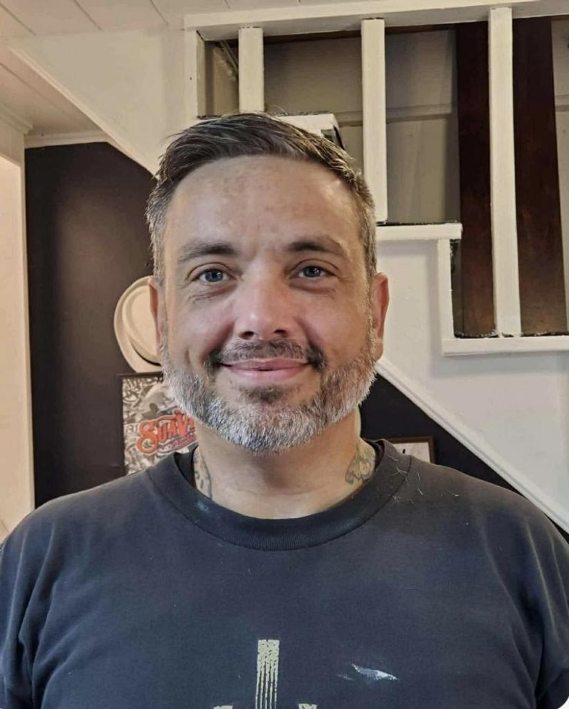 Michael Louis Lee Edwards Profile Photo