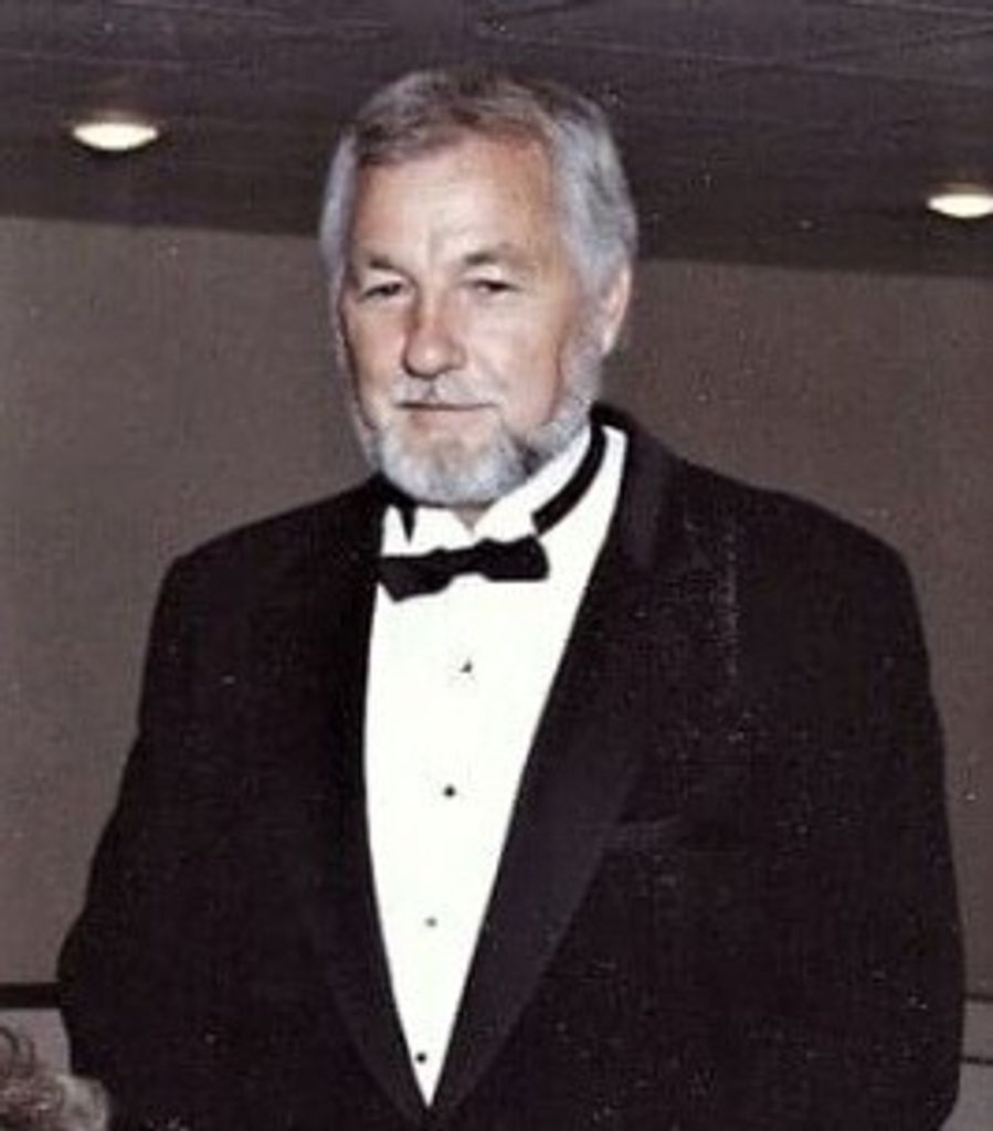 Everett Walker