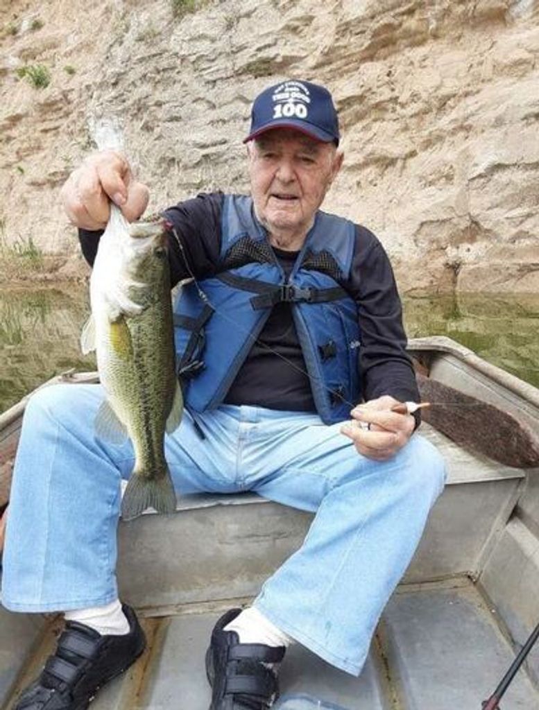 Lauren "Bud" Mclaughlin