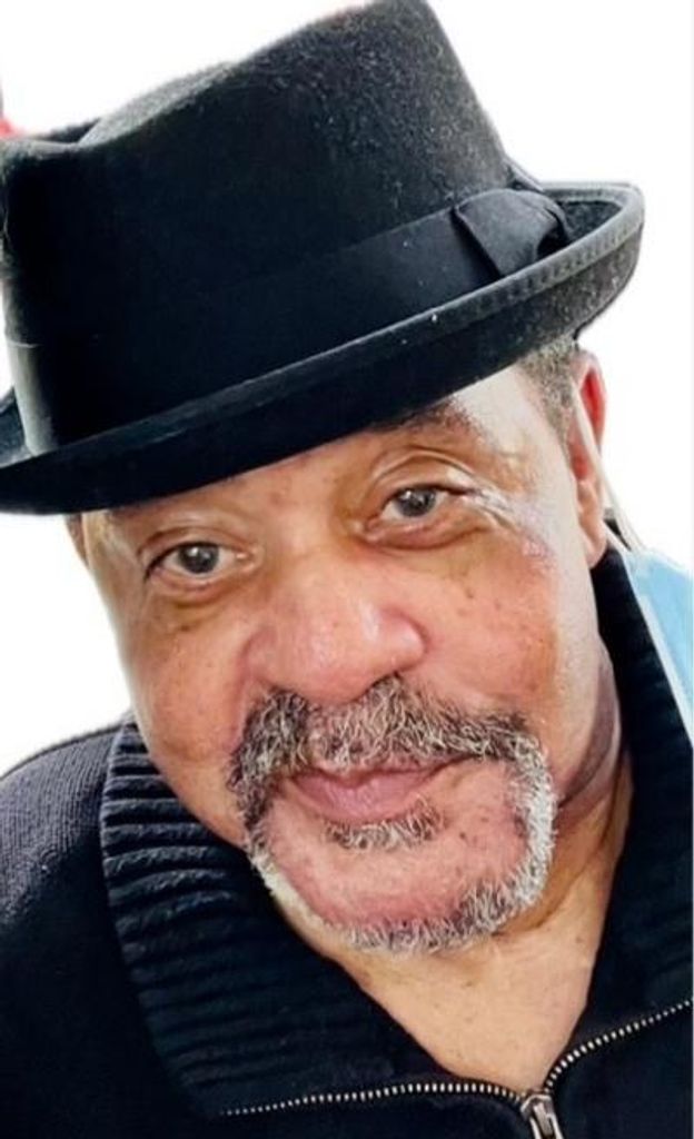 Robert Kenneth "Bob" Green Profile Photo