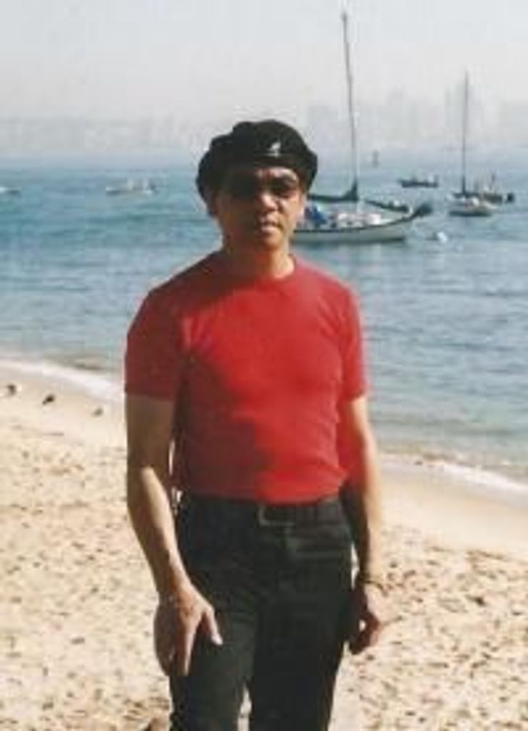 Chris Nono De La Cruz