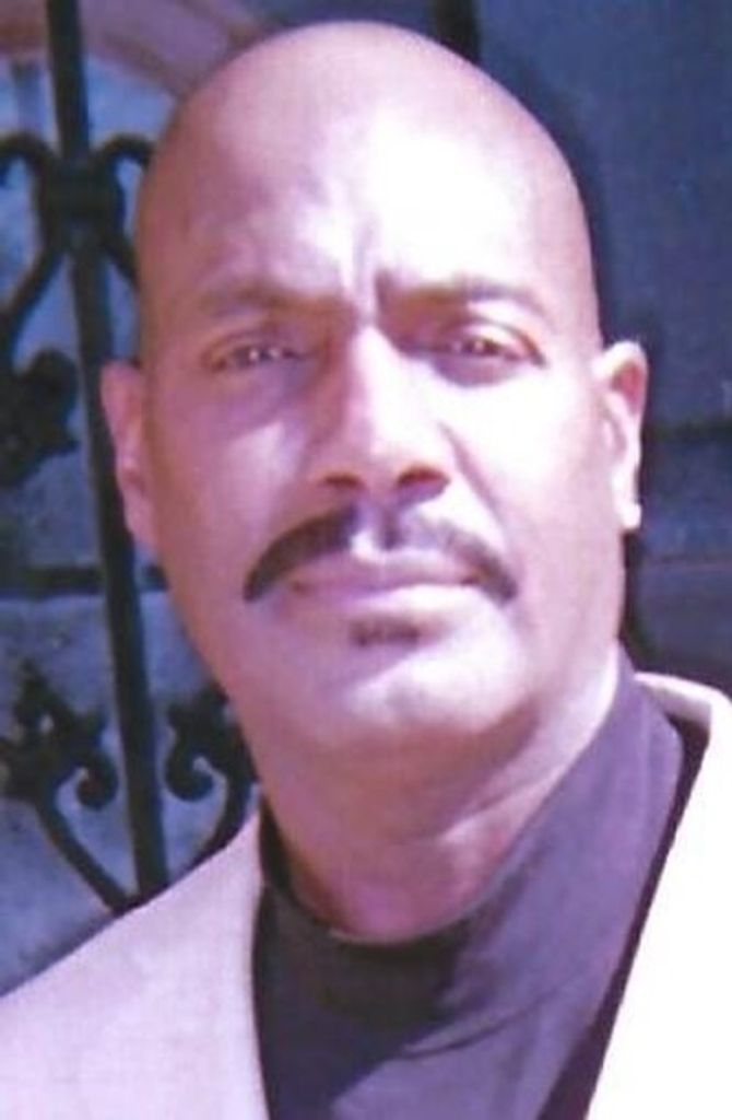 Ron Rozell Hicks Profile Photo