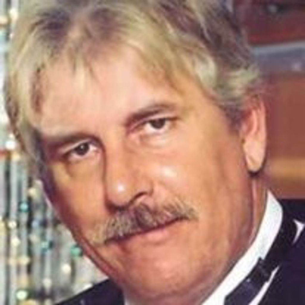 Michael D Smith