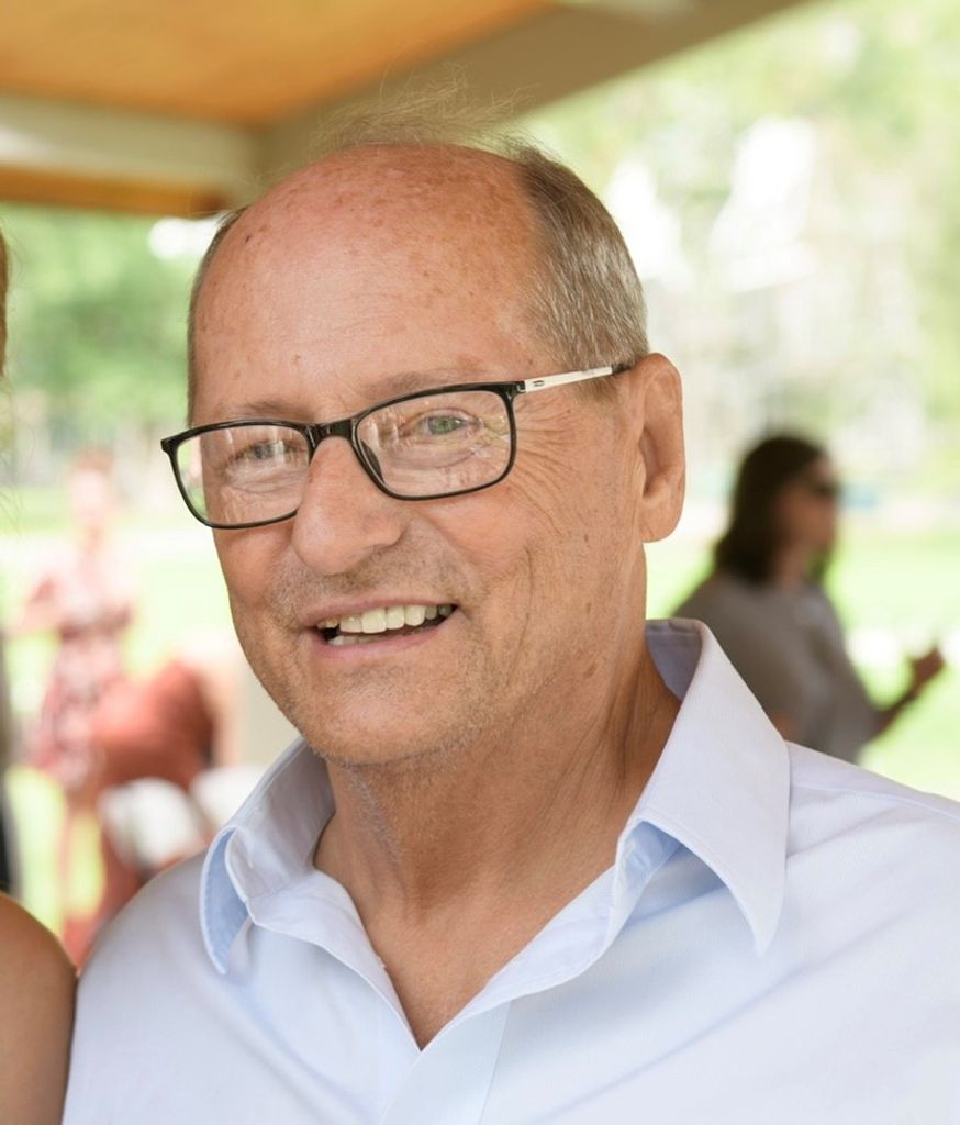 Howard Littleton West Ii