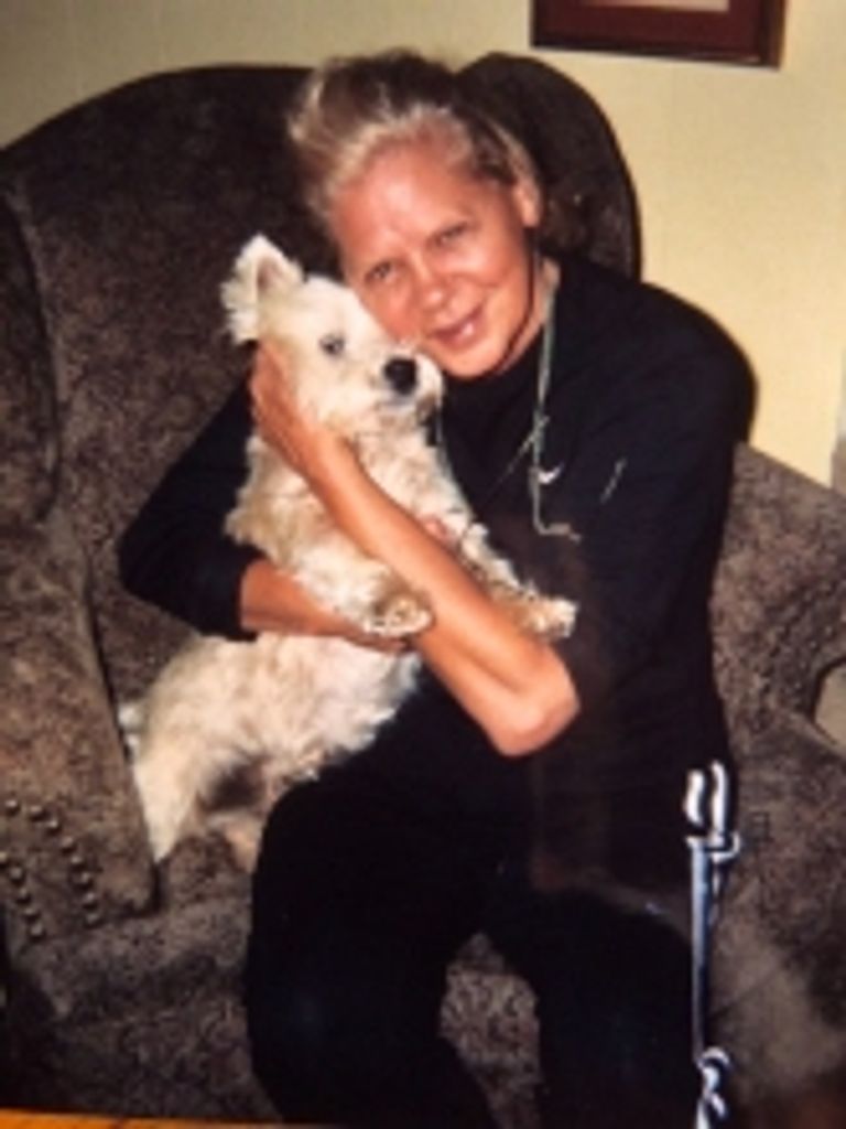 Rosa M Smith
