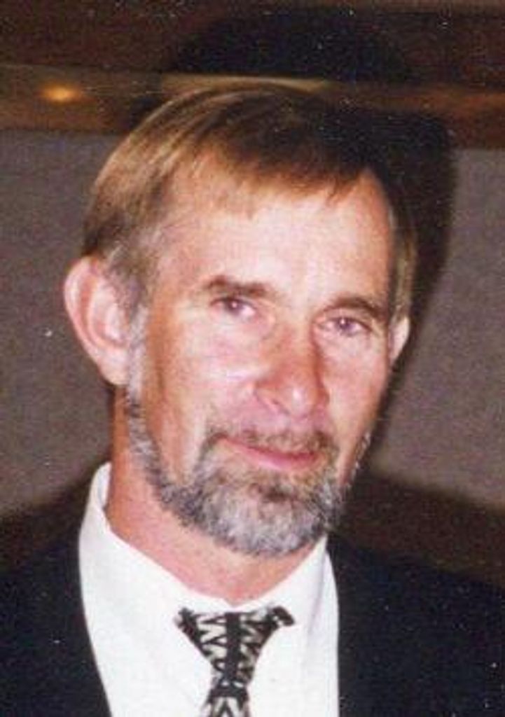 Robert "Bob" Wayne Wilkas Profile Photo