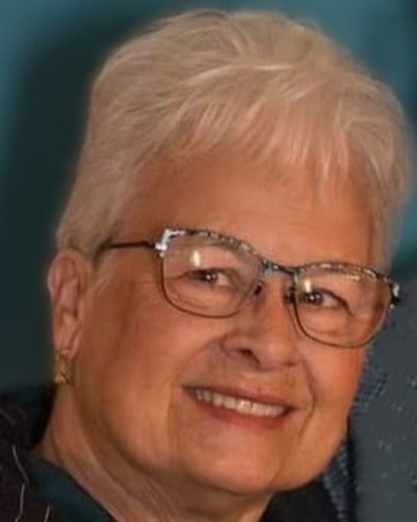 Linda Charlick