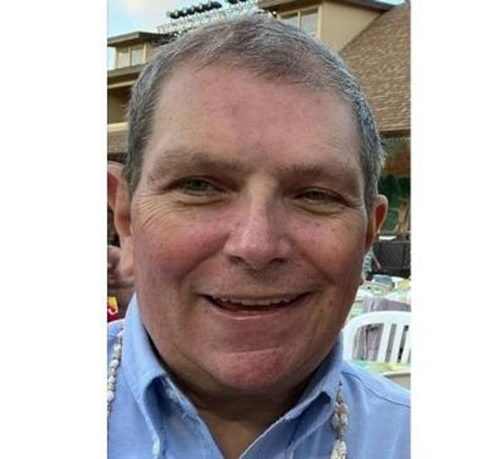 Michael Clifford Frische Profile Photo