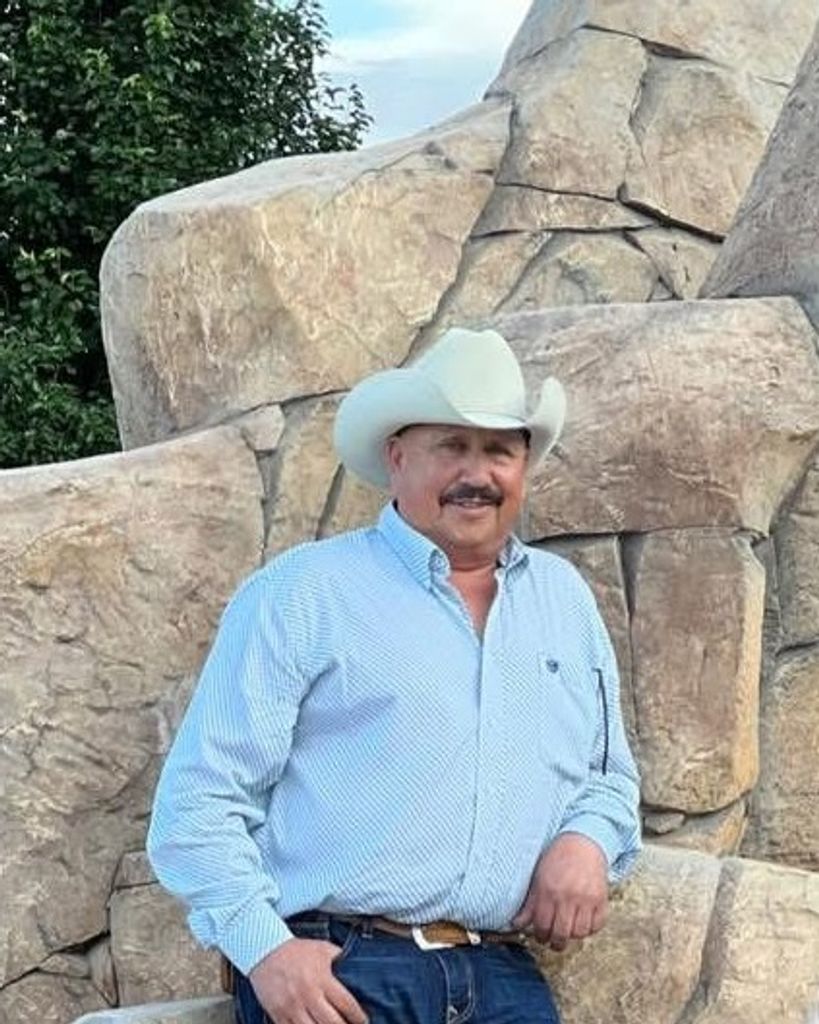 Ernesto O. Najera Profile Photo
