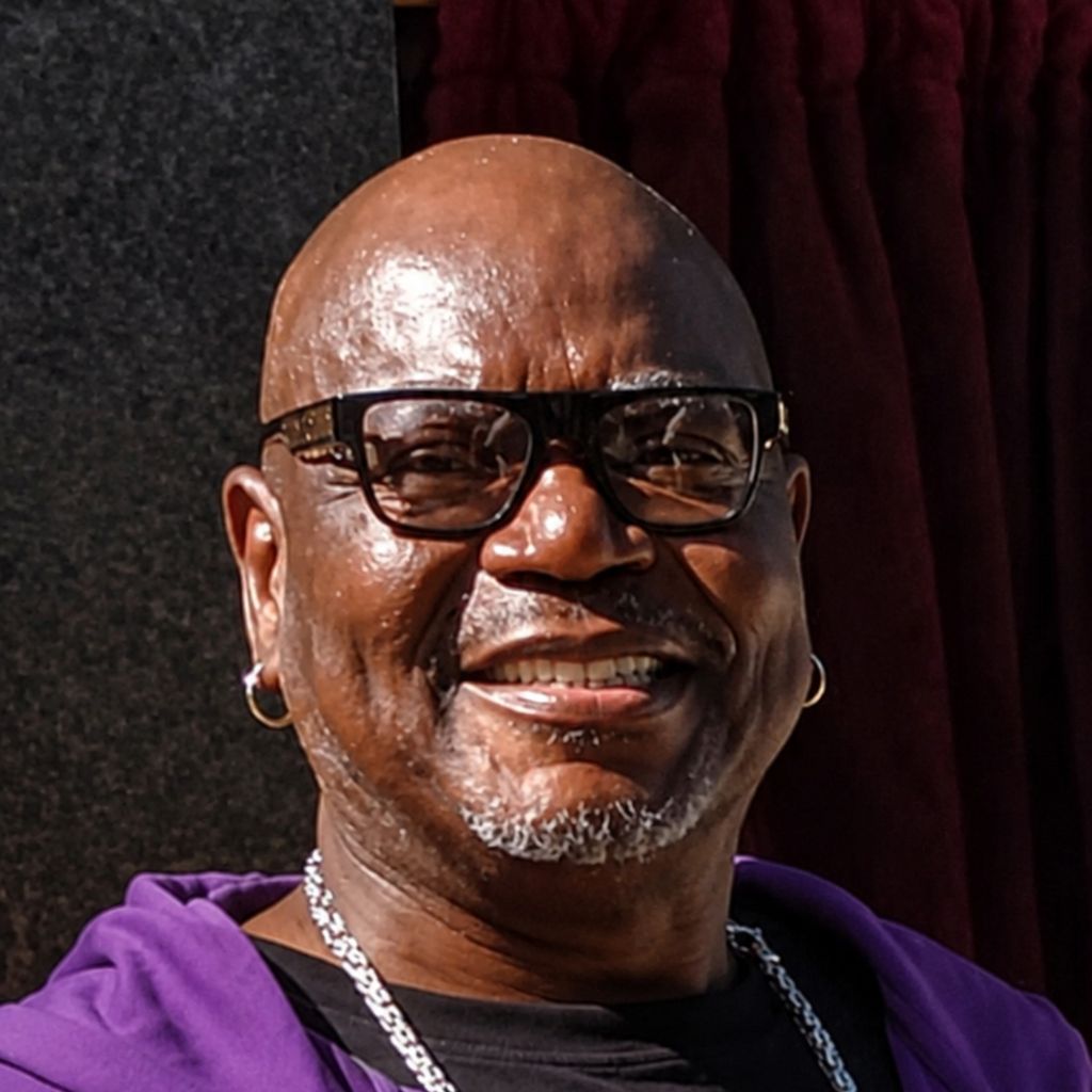Leonard Fields