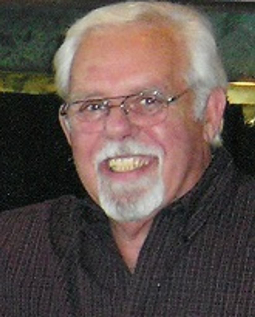 Robert "Bob" Munro