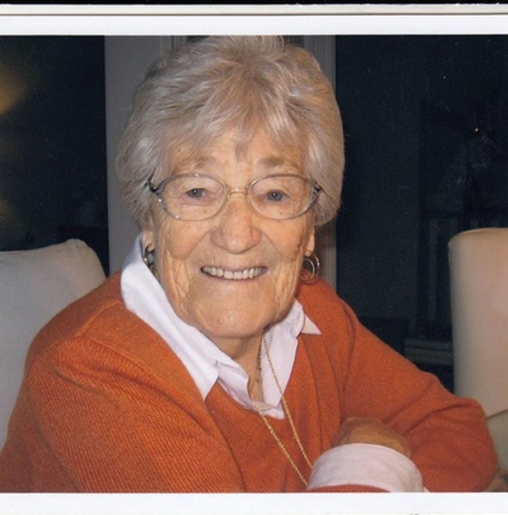 Eva "Lorraine" Bishop