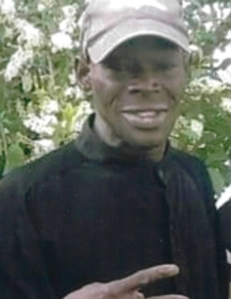 Charles "Chuck" Hunt Flakes Profile Photo
