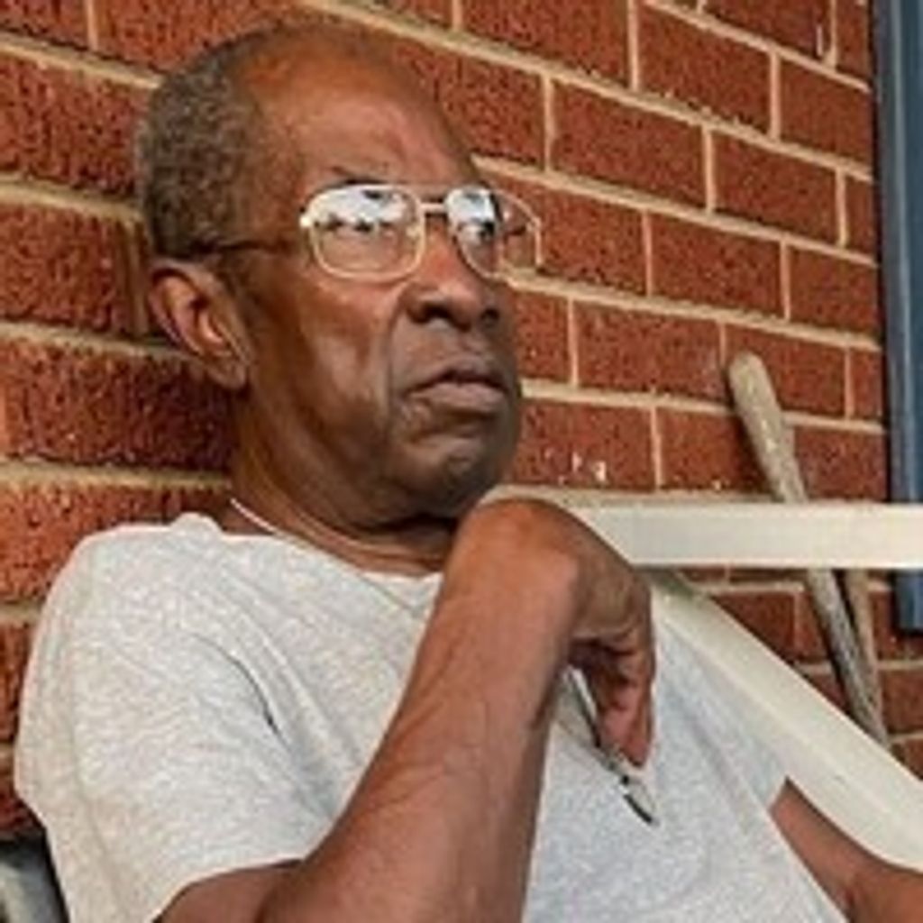 Earl Quincy Perry Profile Photo