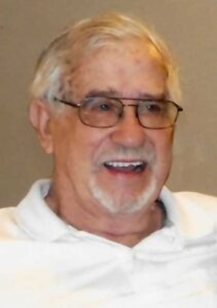 Dickie Bell