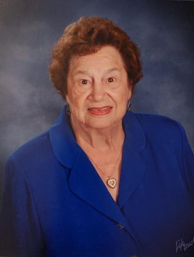 Virginia Lee Profile Photo
