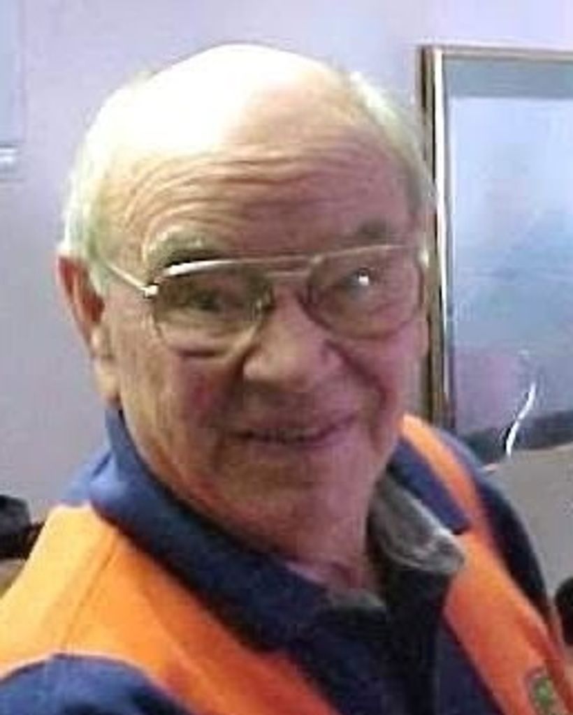 Alexander E Dewar Profile Photo