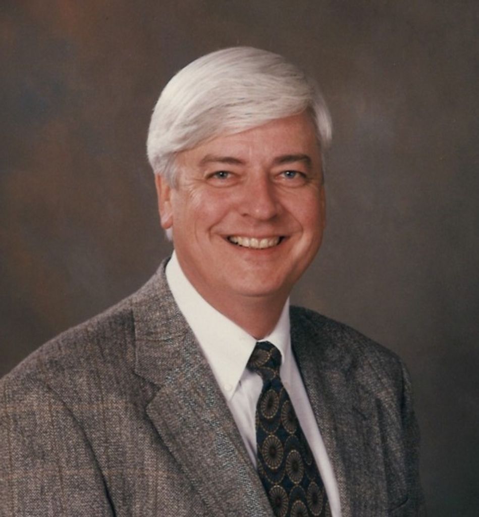 Dr. David Earl Field Profile Photo