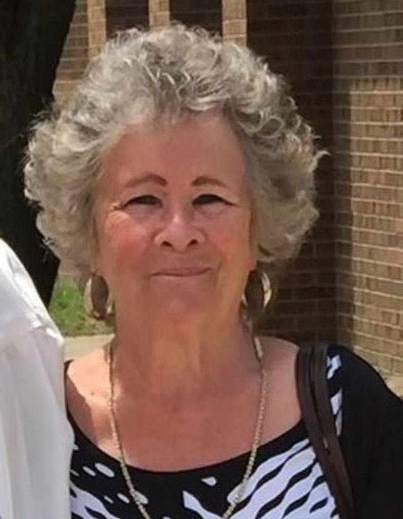 Maureen "Mo" (Sullivan)  Stibil