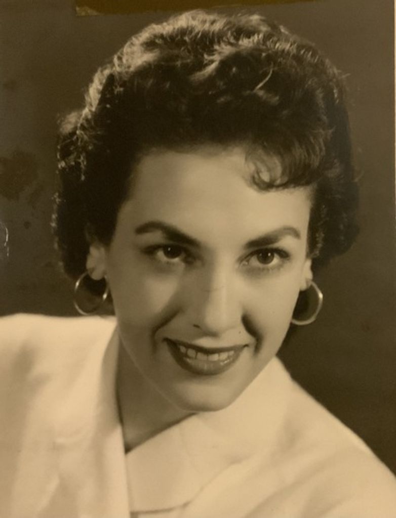 Yole Grichuhin Profile Photo