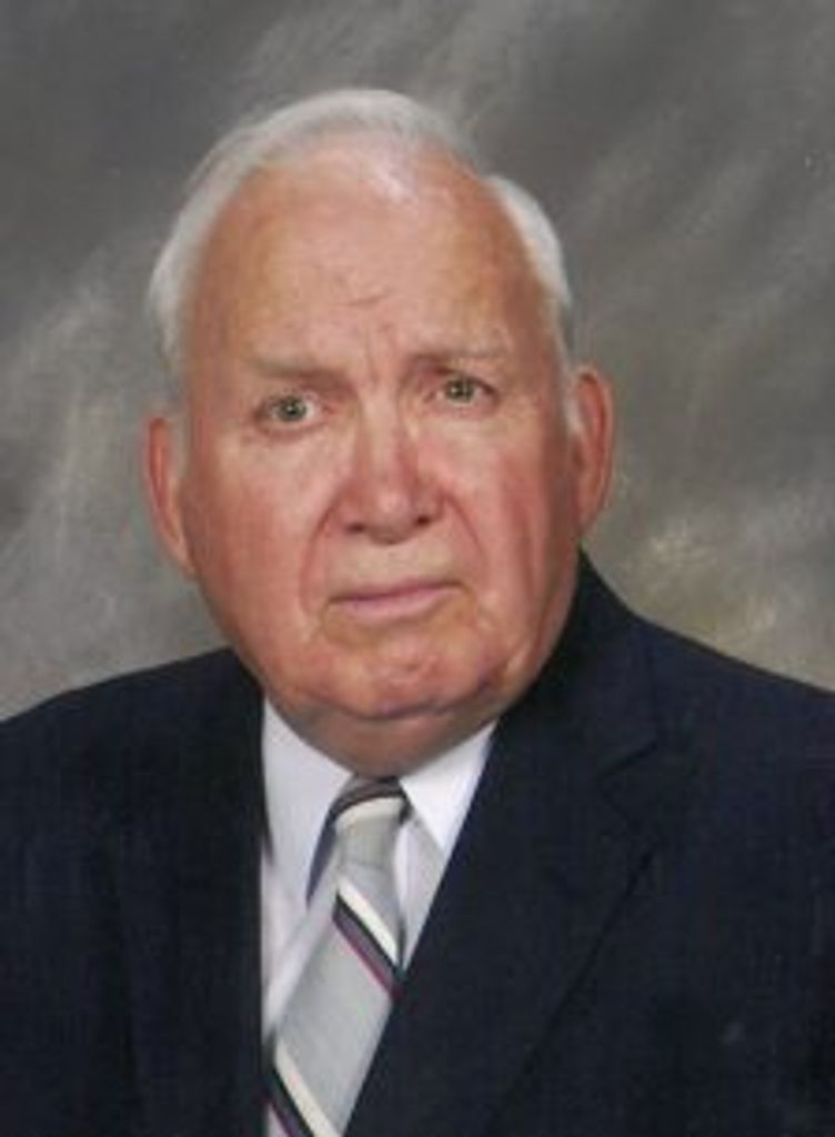 Raymond Lake Henegan Profile Photo