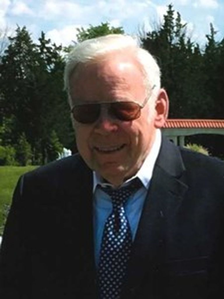 Robert Merle Linhart