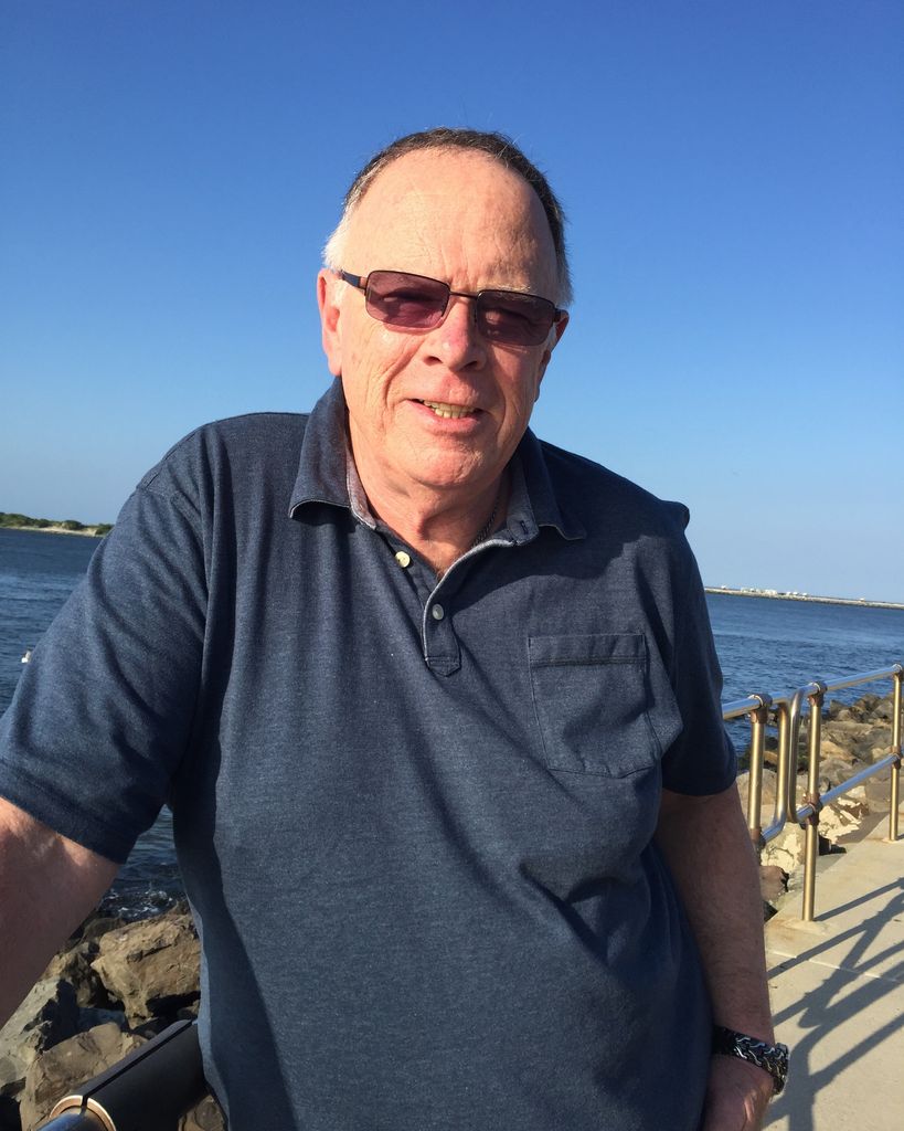 Michael J. Lunburg Profile Photo