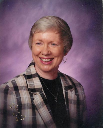 Evelyn Crawford's obituary image