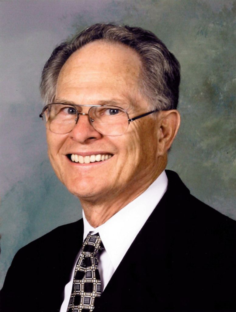 Lloyd Brent Dickson Profile Photo