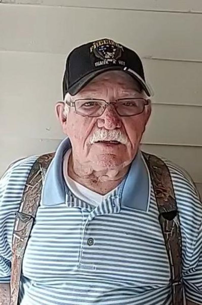 Richard Carroll Oliver Profile Photo