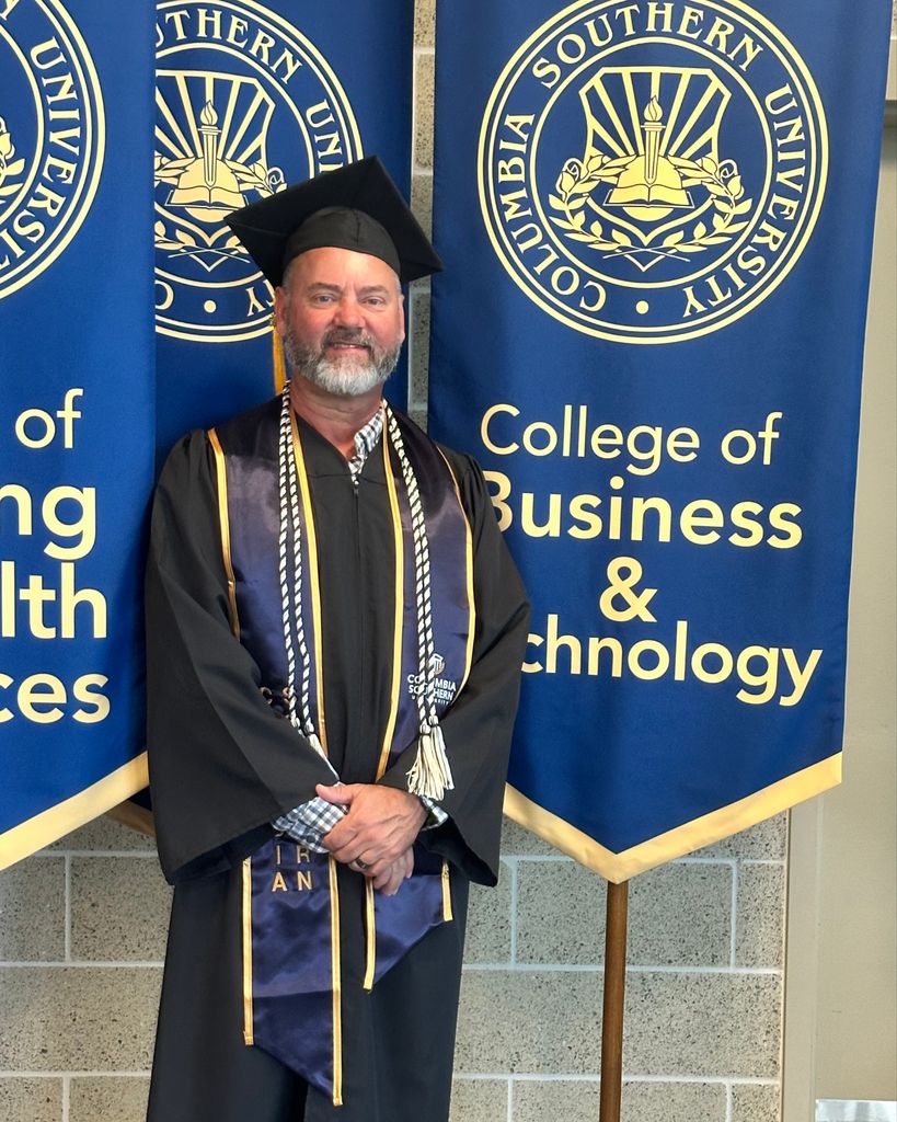 Mark Nathanial Holt Profile Photo
