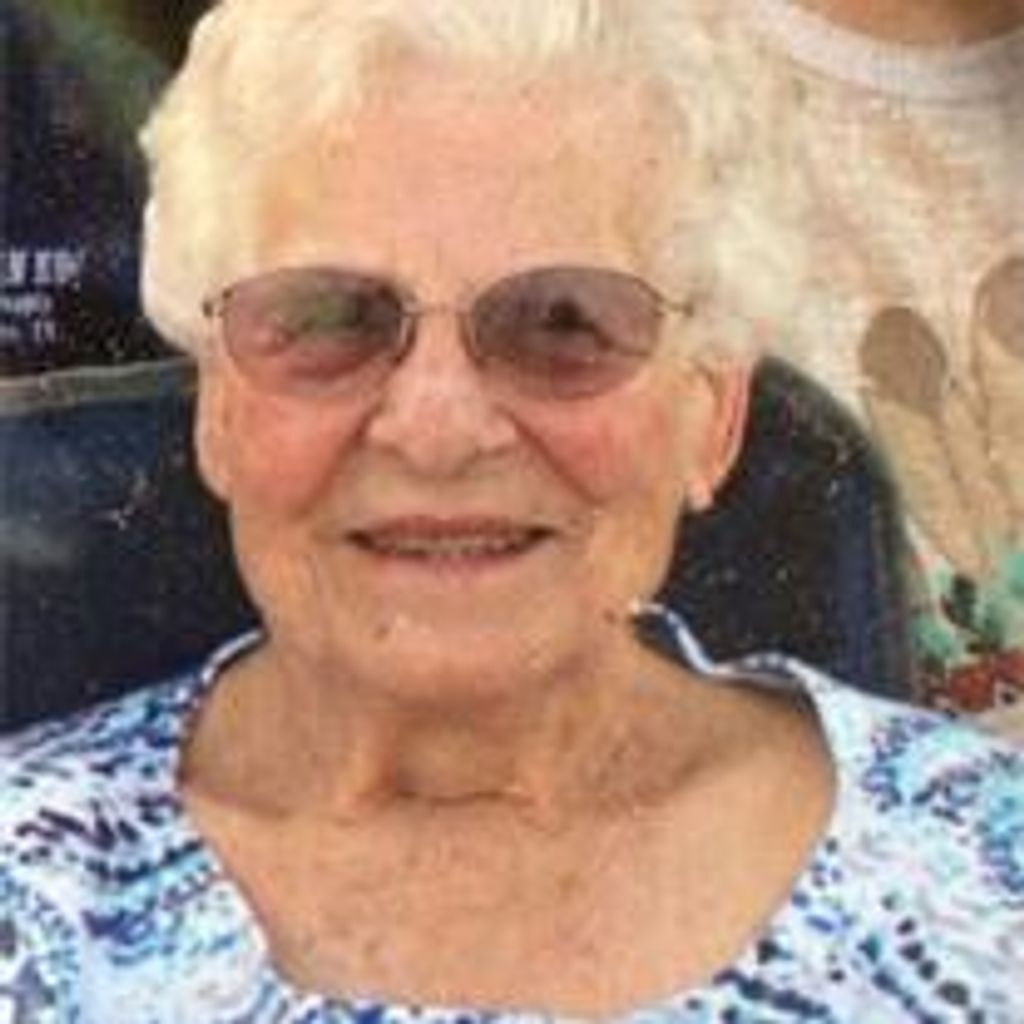 Betty Davee Profile Photo