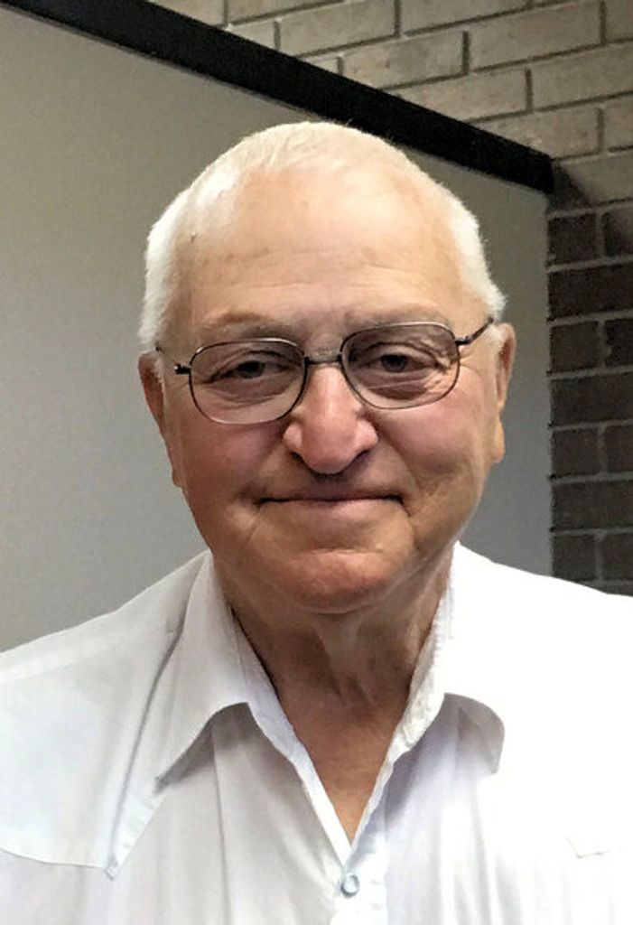 Leonard Harres Profile Photo