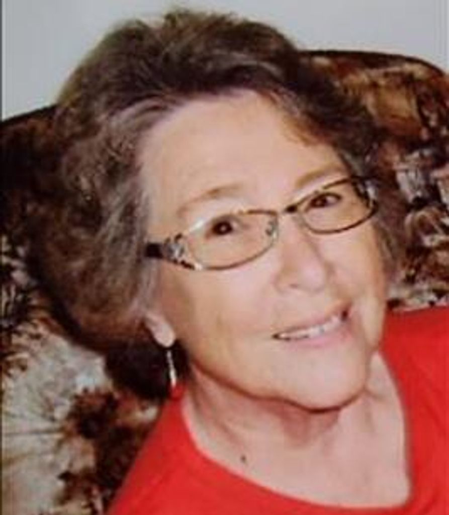 Delores Holba Profile Photo