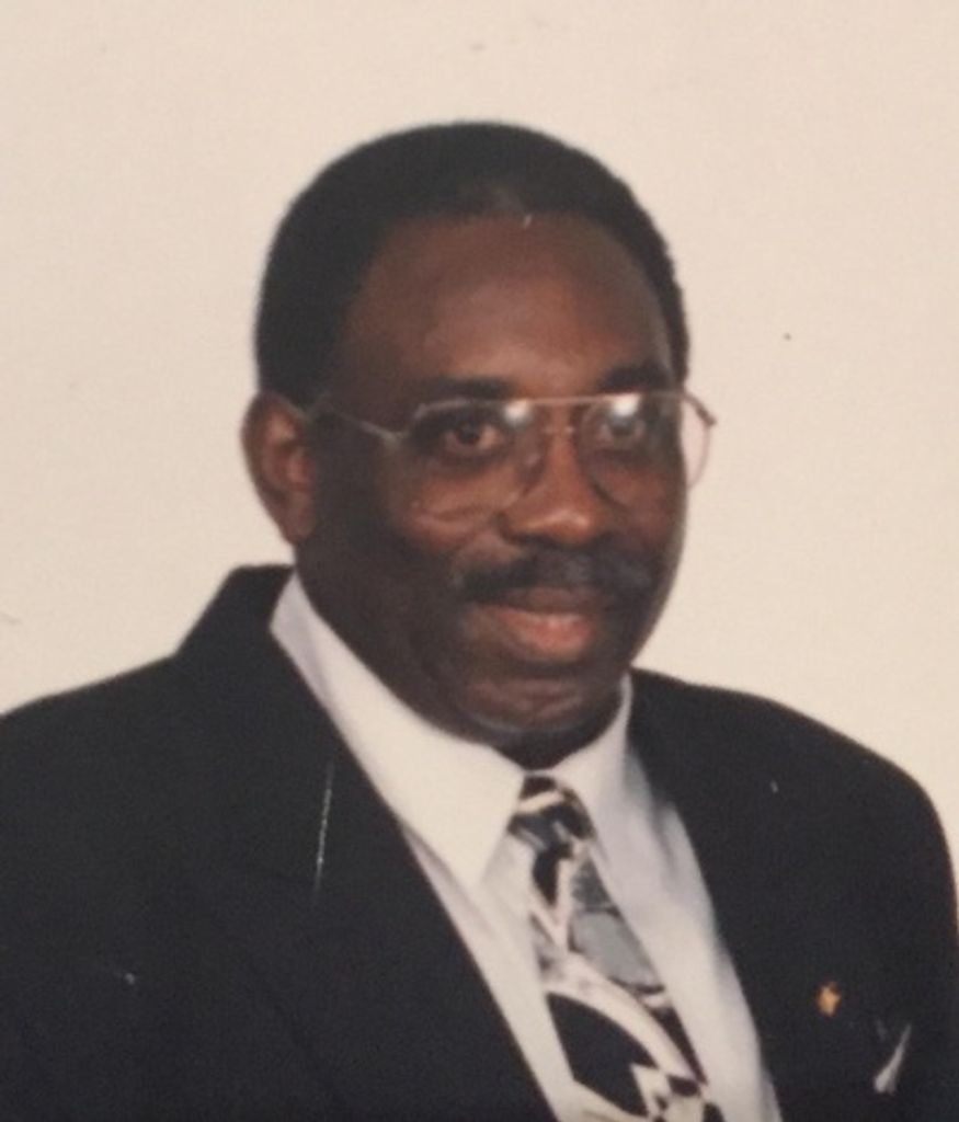 Robert "Bo" Washington