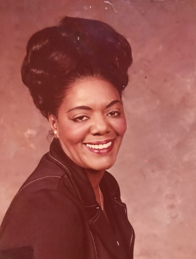 Willa Mae "Pat" (Henderson) Owens Profile Photo