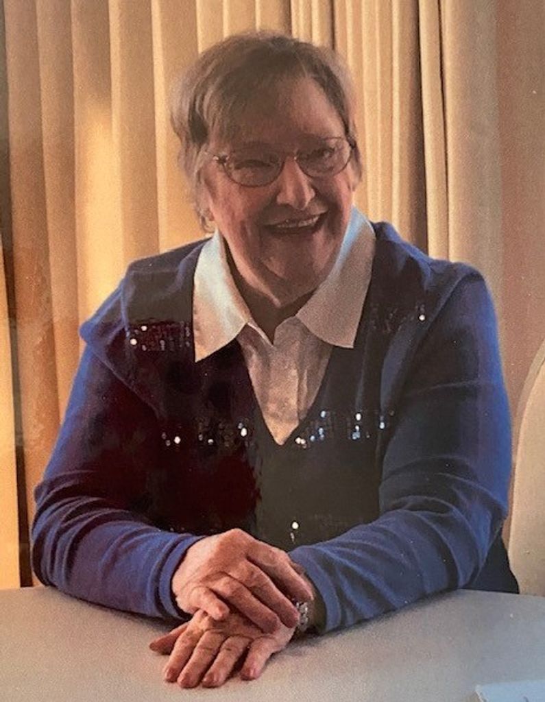 Linda L. (Brewer)  Collier