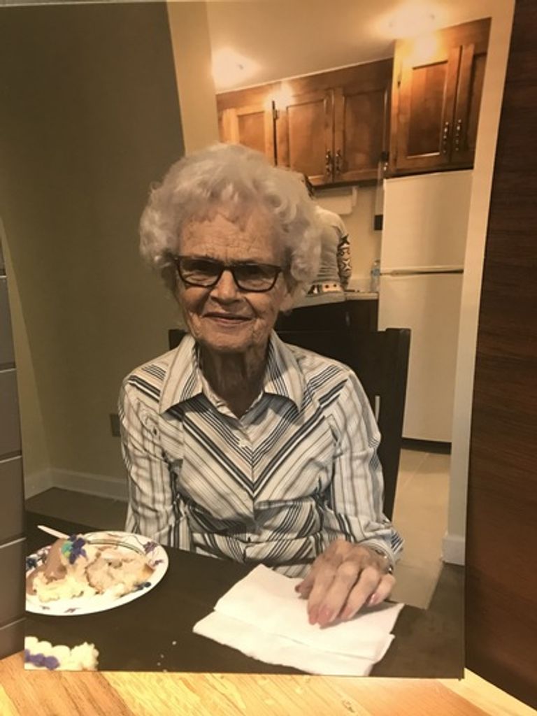 Lorraine Claire Higgins Phipps Profile Photo