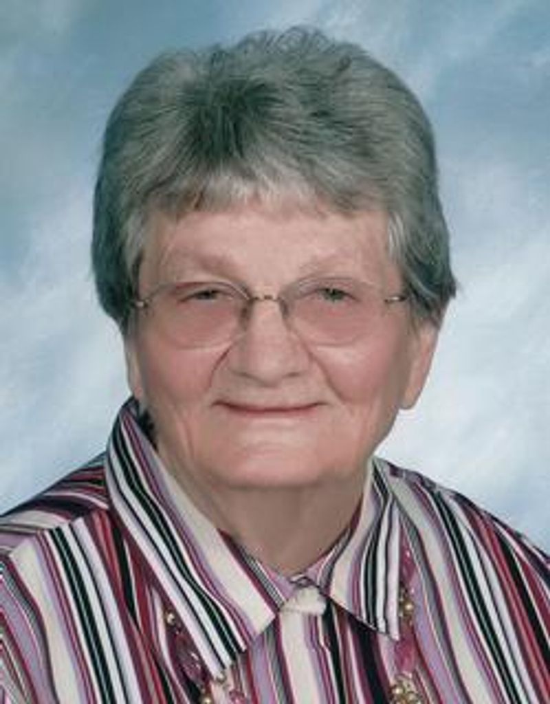 Julia Volk Braunagel Profile Photo