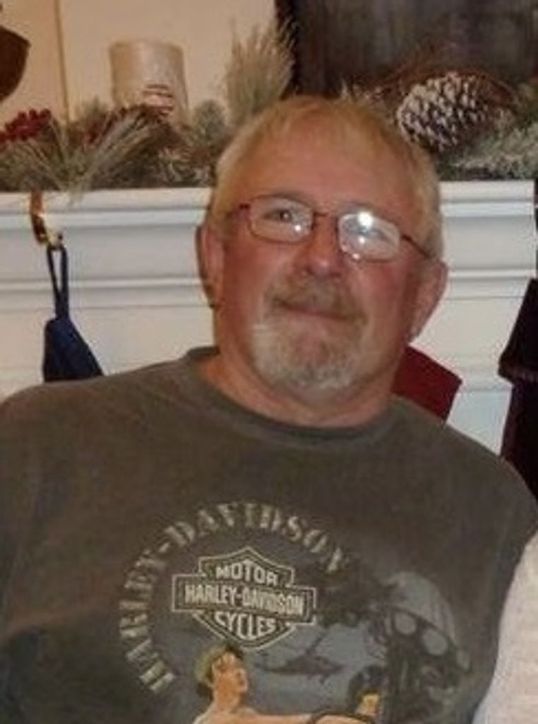 Robin Douglas Davis Profile Photo