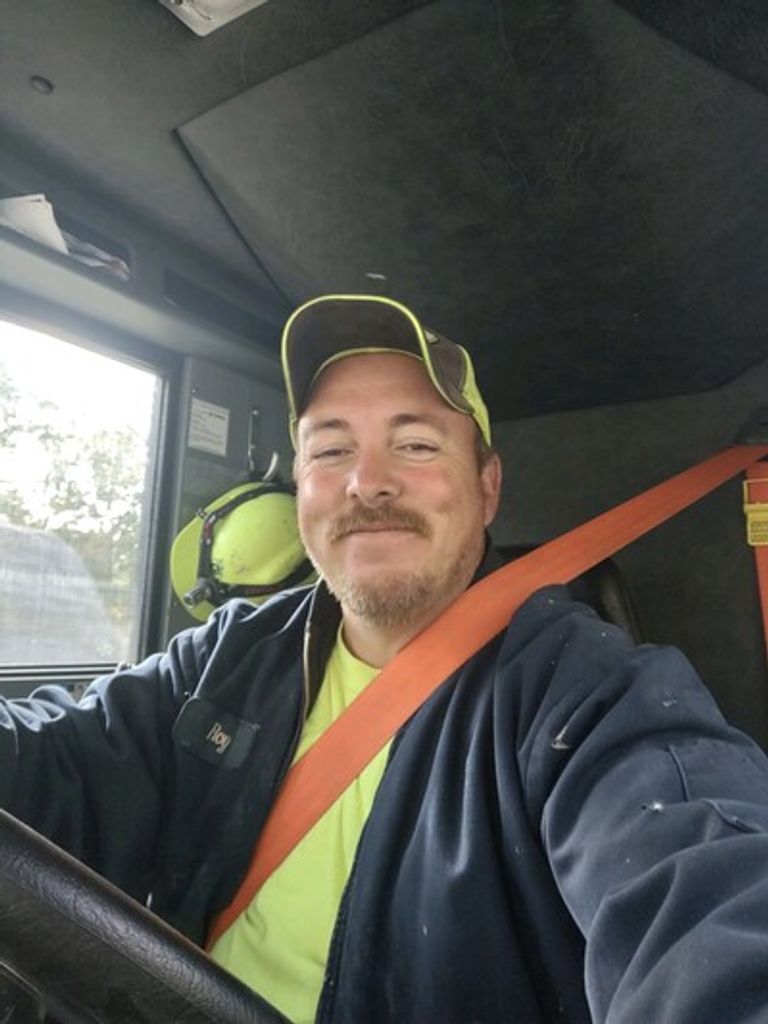 Roy Edward Combs Profile Photo
