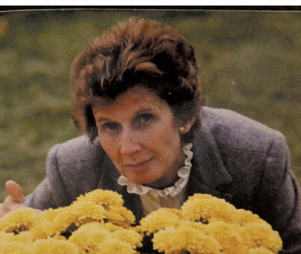 Claire Marie Armstrong Profile Photo