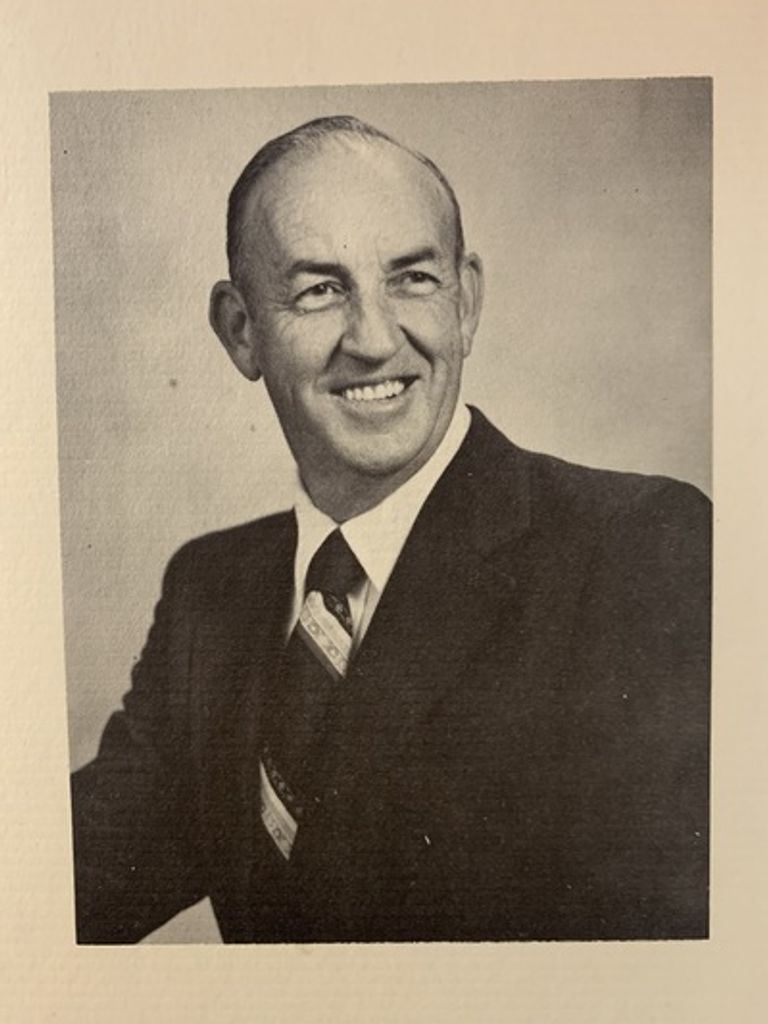Frank Murry Russell Profile Photo