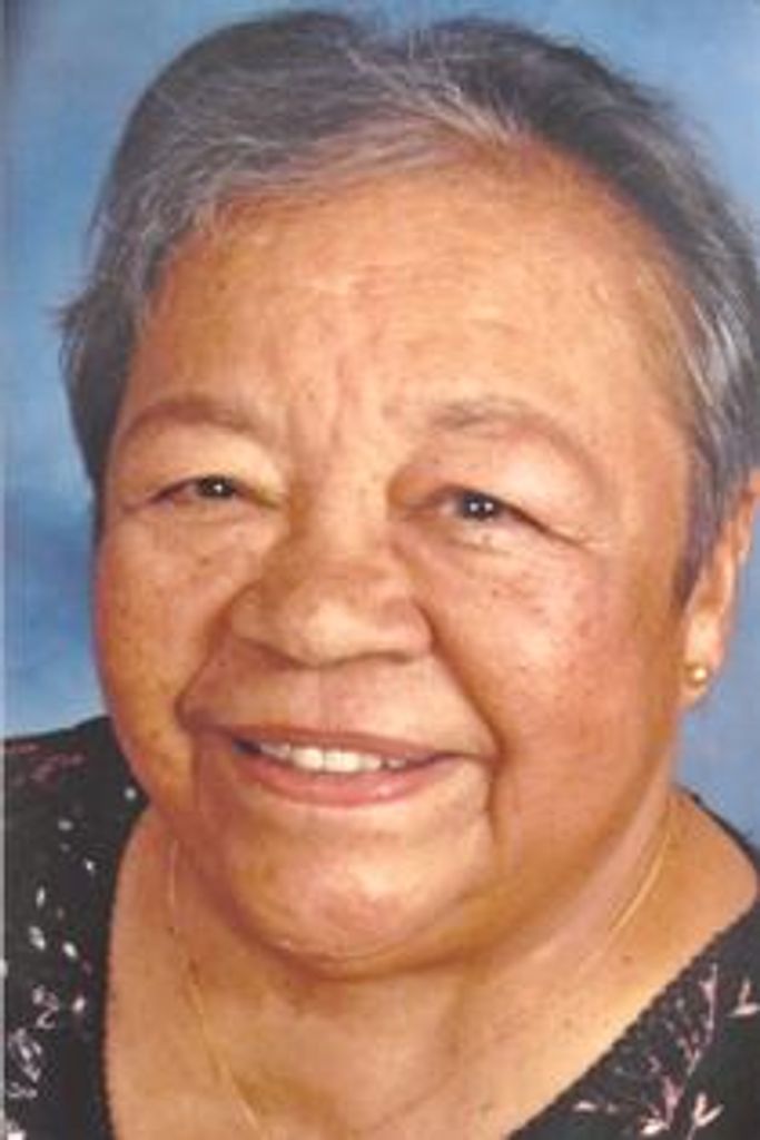 Antonia (Torres)  Leal