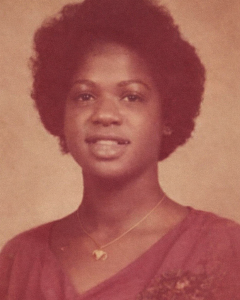 Tira Mahliya Robertson